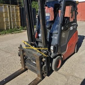 foto 1.6t/4.5m diesel clima Linde H16D forklift cabin